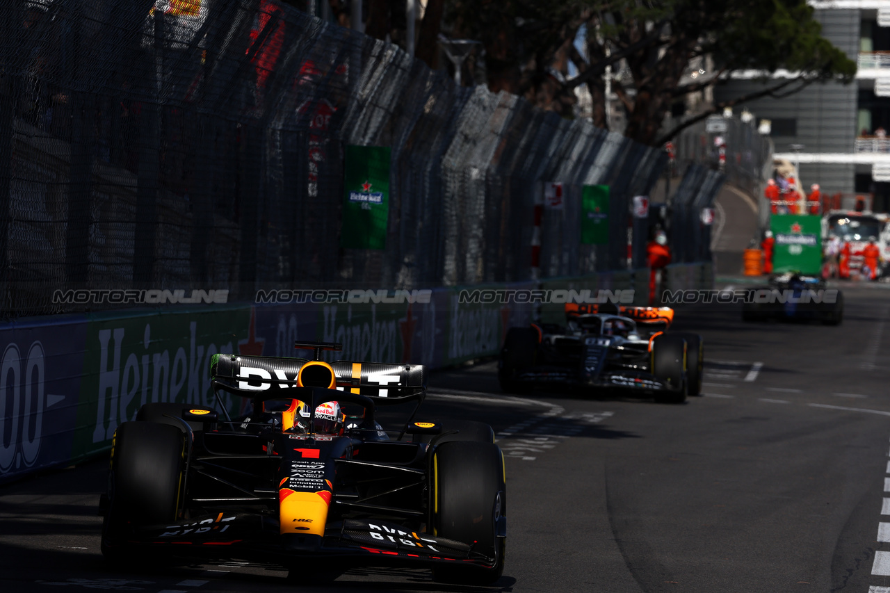 GP MONACO, Max Verstappen (NLD) Red Bull Racing RB19.

26.05.2023. Formula 1 World Championship, Rd 7, Monaco Grand Prix, Monte Carlo, Monaco, Practice Day.

- www.xpbimages.com, EMail: requests@xpbimages.com ¬© Copyright: Batchelor / XPB Images