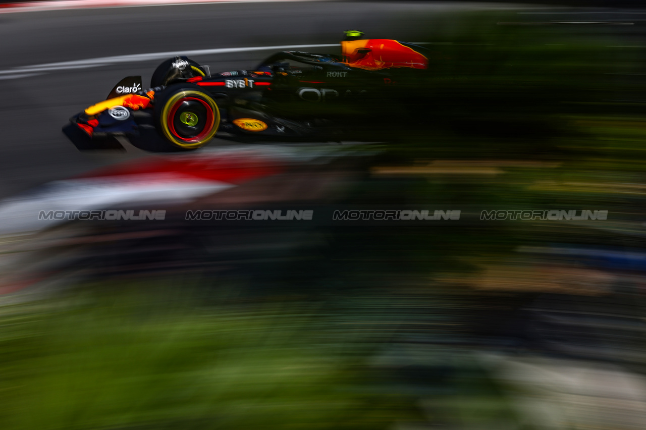 GP MONACO, Sergio Perez (MEX), Red Bull Racing 
26.05.2023. Formula 1 World Championship, Rd 7, Monaco Grand Prix, Monte Carlo, Monaco, Practice Day.
- www.xpbimages.com, EMail: requests@xpbimages.com ¬© Copyright: Charniaux / XPB Images