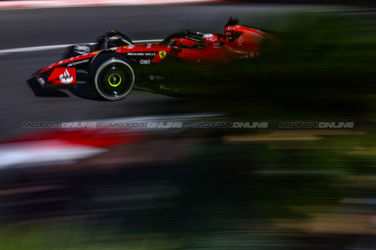 GP MONACO, Charles Leclerc (FRA), Ferrari 
26.05.2023. Formula 1 World Championship, Rd 7, Monaco Grand Prix, Monte Carlo, Monaco, Practice Day.
- www.xpbimages.com, EMail: requests@xpbimages.com ¬© Copyright: Charniaux / XPB Images