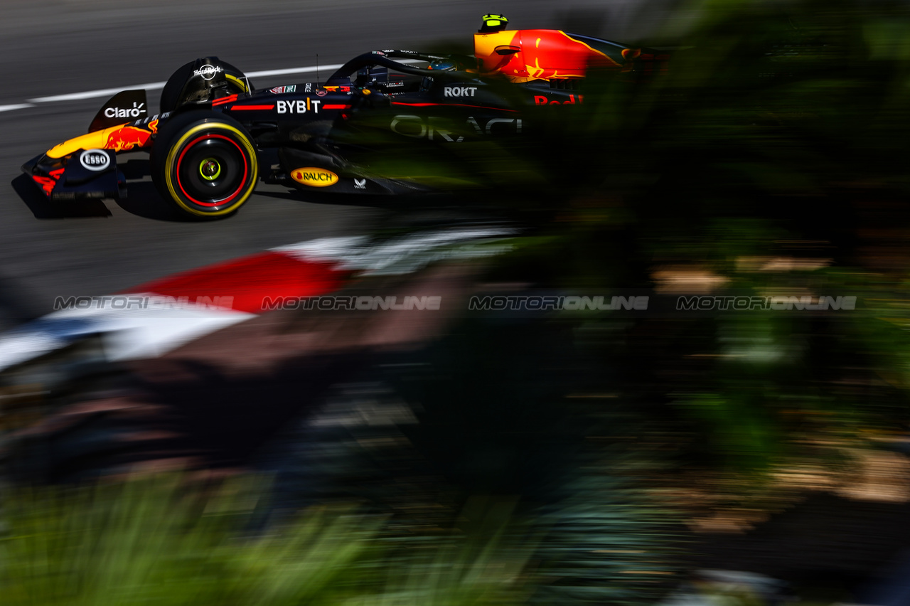 GP MONACO, Max Verstappen (NLD), Red Bull Racing 
26.05.2023. Formula 1 World Championship, Rd 7, Monaco Grand Prix, Monte Carlo, Monaco, Practice Day.
- www.xpbimages.com, EMail: requests@xpbimages.com ¬© Copyright: Charniaux / XPB Images
