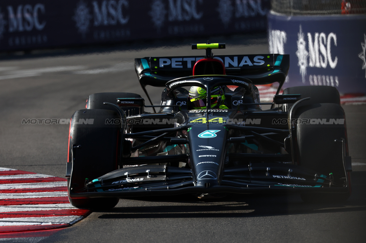 GP MONACO, Lewis Hamilton (GBR) Mercedes AMG F1 W14.

26.05.2023. Formula 1 World Championship, Rd 7, Monaco Grand Prix, Monte Carlo, Monaco, Practice Day.

 - www.xpbimages.com, EMail: requests@xpbimages.com ¬© Copyright: Coates / XPB Images