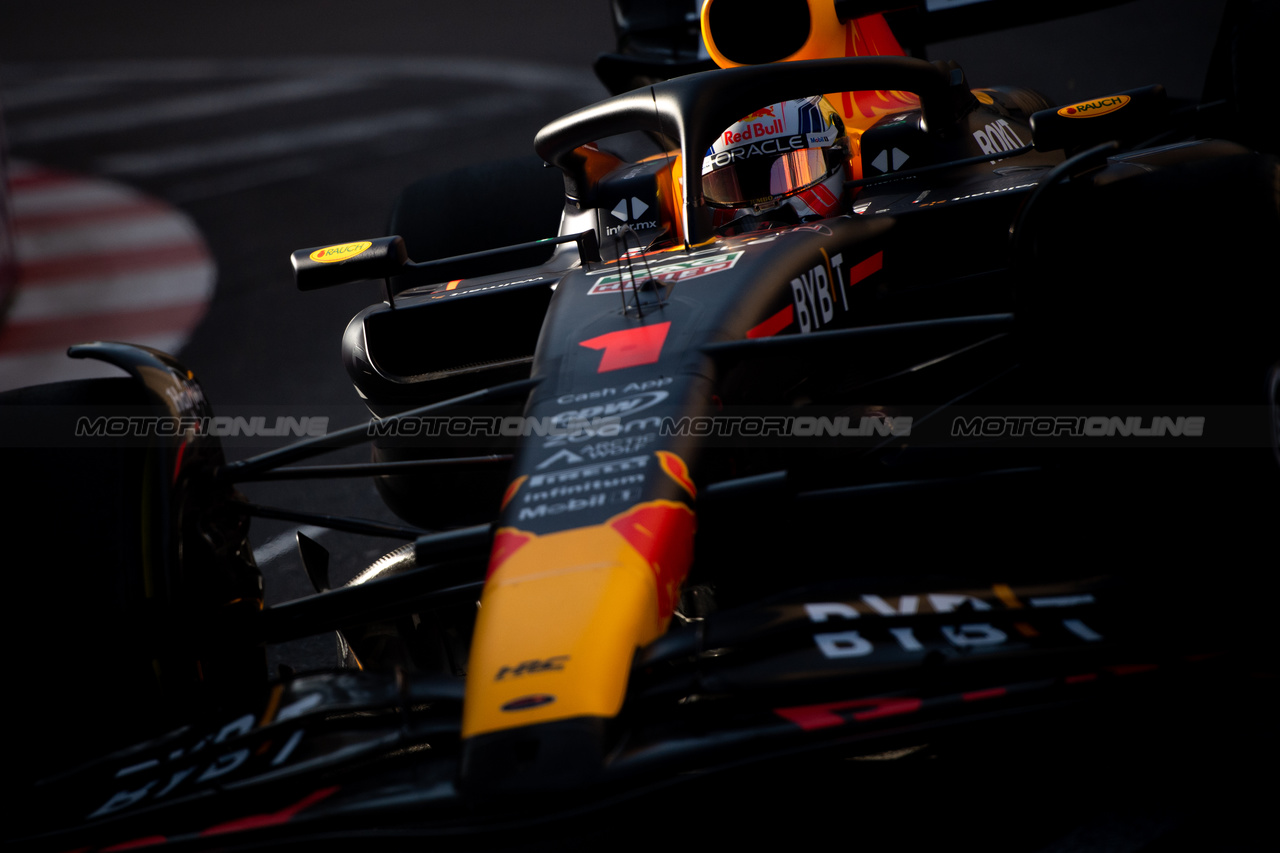 GP MONACO, Max Verstappen (NLD) Red Bull Racing RB19.

26.05.2023. Formula 1 World Championship, Rd 7, Monaco Grand Prix, Monte Carlo, Monaco, Practice Day.

- www.xpbimages.com, EMail: requests@xpbimages.com ¬© Copyright: Price / XPB Images