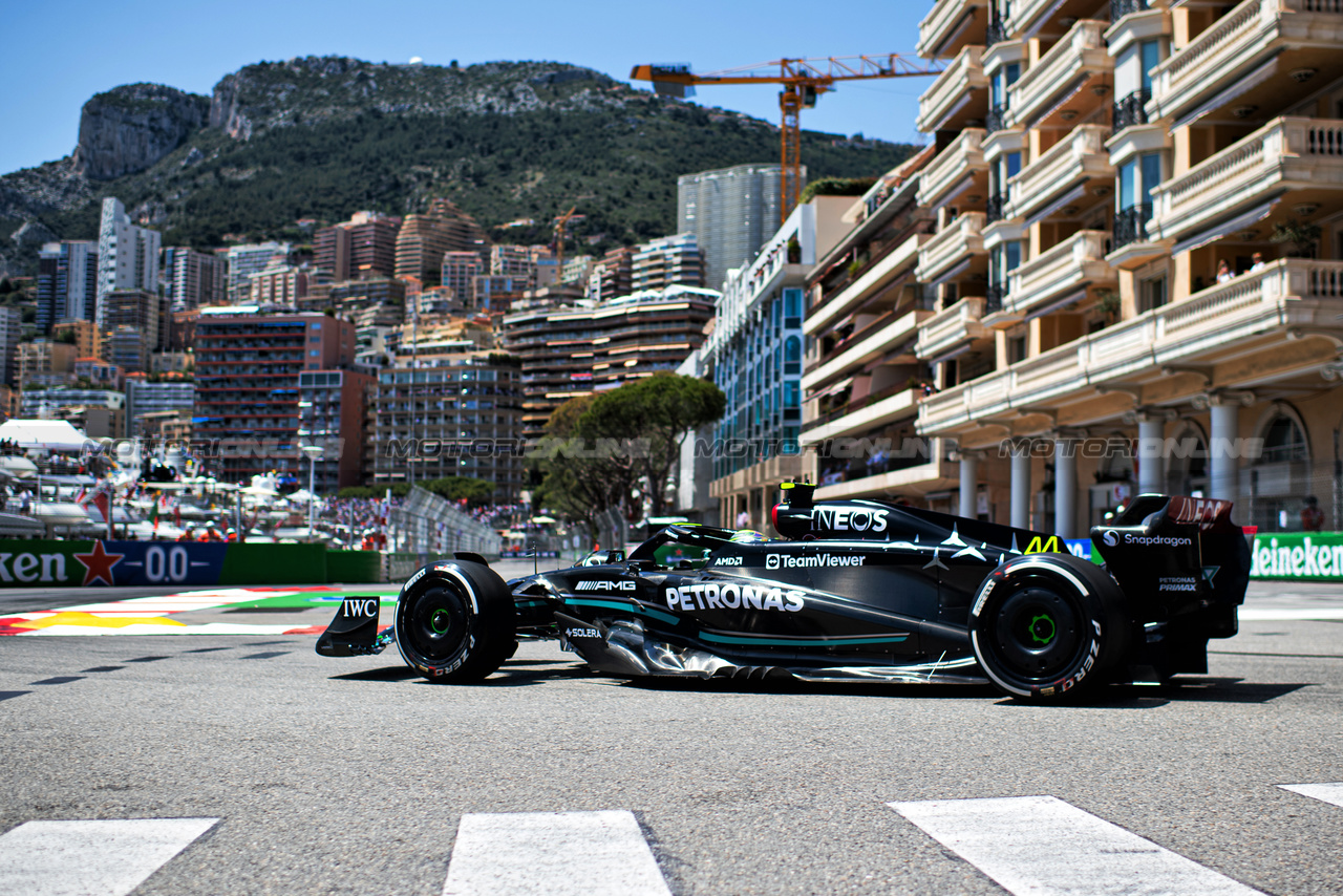 GP MONACO, Lewis Hamilton (GBR) Mercedes AMG F1 W14.

26.05.2023. Formula 1 World Championship, Rd 7, Monaco Grand Prix, Monte Carlo, Monaco, Practice Day.

- www.xpbimages.com, EMail: requests@xpbimages.com ¬© Copyright: Price / XPB Images