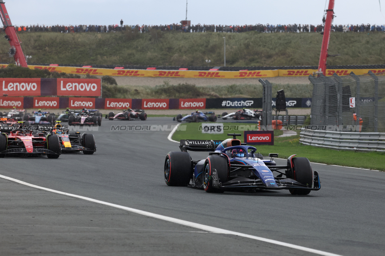 GP OLANDA, Alexander Albon (THA) Williams Racing FW45.

27.08.2023. Formula 1 World Championship, Rd 14, Dutch Grand Prix, Zandvoort, Netherlands, Gara Day.

- www.xpbimages.com, EMail: requests@xpbimages.com © Copyright: Bearne / XPB Images