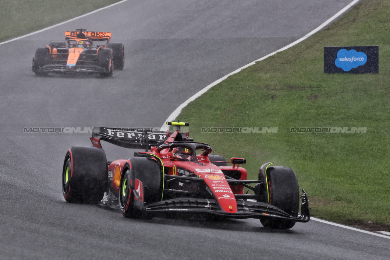 GP OLANDA, Carlos Sainz Jr (ESP) Ferrari SF-23.

27.08.2023. Formula 1 World Championship, Rd 14, Dutch Grand Prix, Zandvoort, Netherlands, Gara Day.

- www.xpbimages.com, EMail: requests@xpbimages.com © Copyright: Bearne / XPB Images