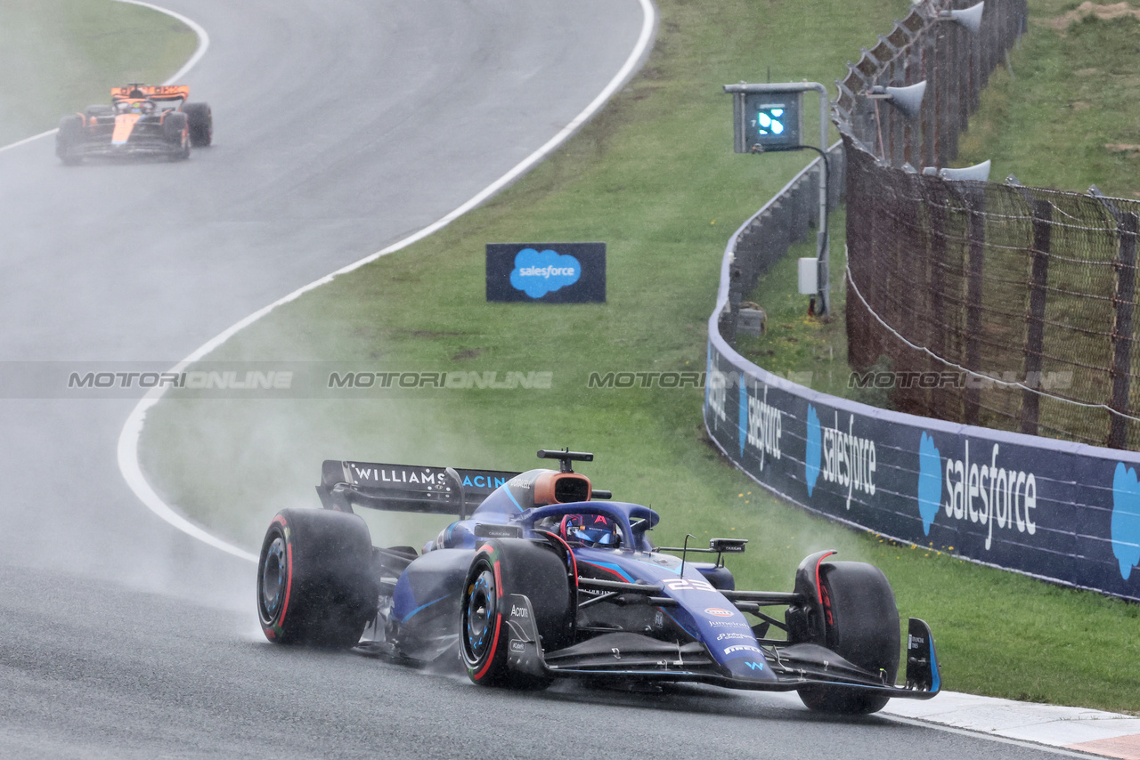 GP OLANDA, Alexander Albon (THA) Williams Racing FW45.

27.08.2023. Formula 1 World Championship, Rd 14, Dutch Grand Prix, Zandvoort, Netherlands, Gara Day.

- www.xpbimages.com, EMail: requests@xpbimages.com © Copyright: Bearne / XPB Images