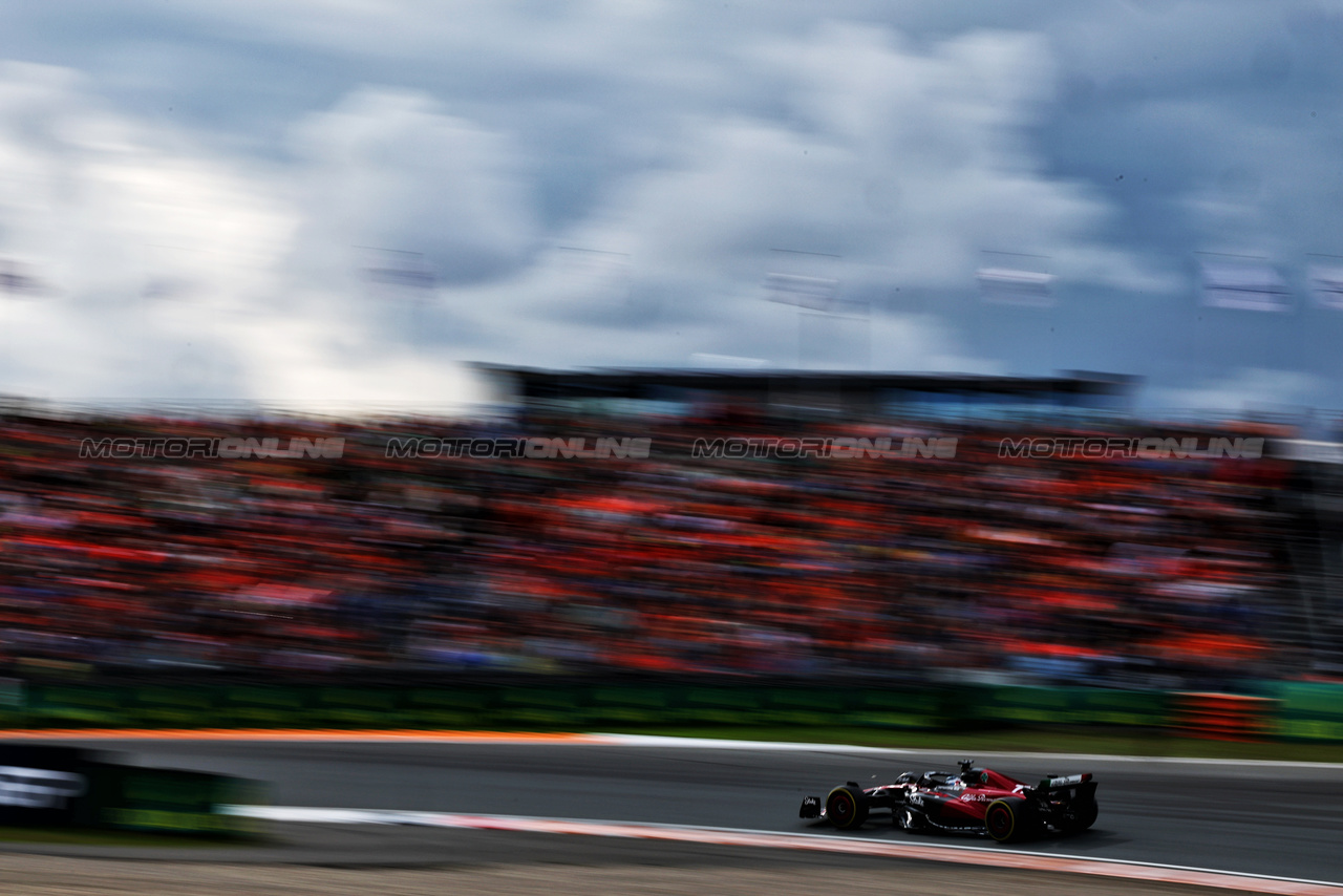 GP OLANDA, Valtteri Bottas (FIN) Alfa Romeo F1 Team C43.

27.08.2023. Formula 1 World Championship, Rd 14, Dutch Grand Prix, Zandvoort, Netherlands, Gara Day.

- www.xpbimages.com, EMail: requests@xpbimages.com © Copyright: Charniaux / XPB Images