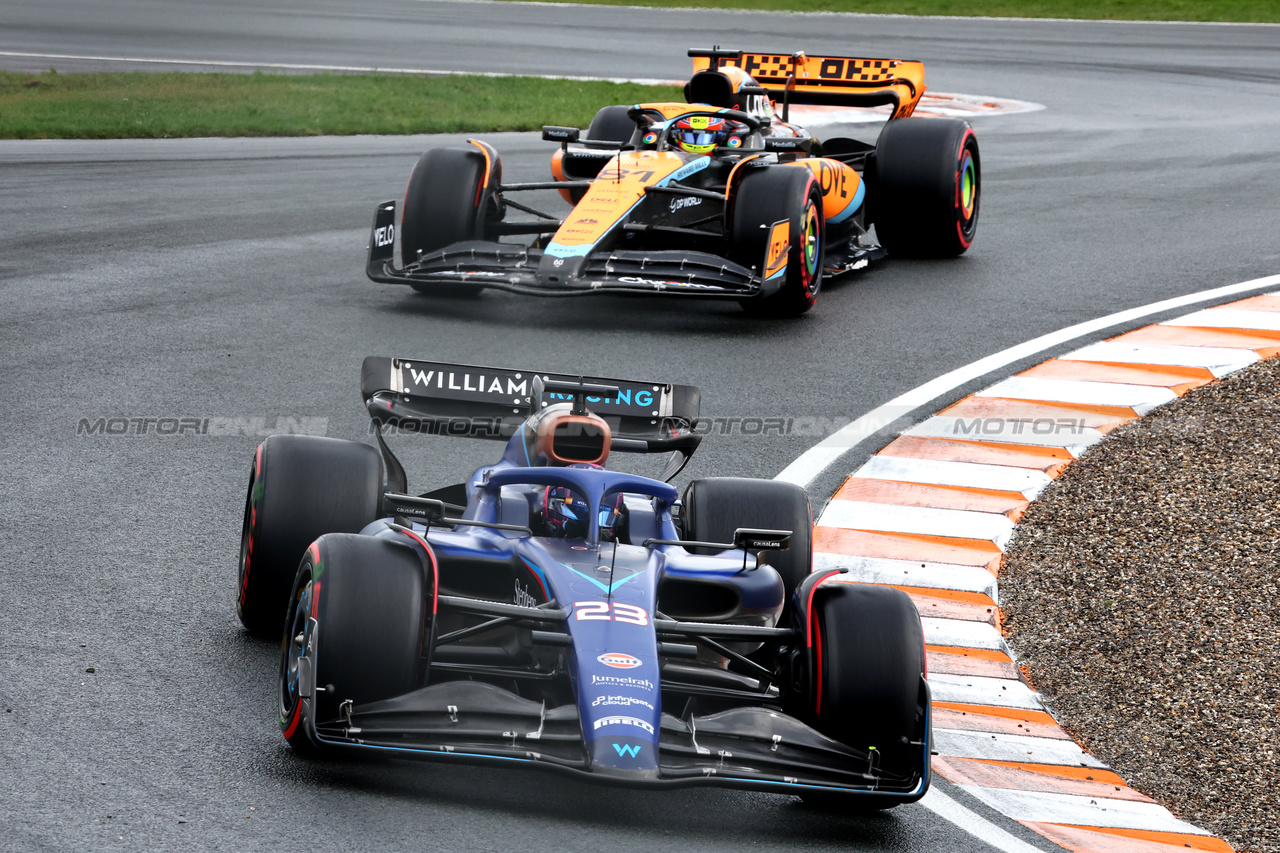 GP OLANDA, Alexander Albon (THA) Williams Racing FW45.

27.08.2023. Formula 1 World Championship, Rd 14, Dutch Grand Prix, Zandvoort, Netherlands, Gara Day.

- www.xpbimages.com, EMail: requests@xpbimages.com © Copyright: Charniaux / XPB Images