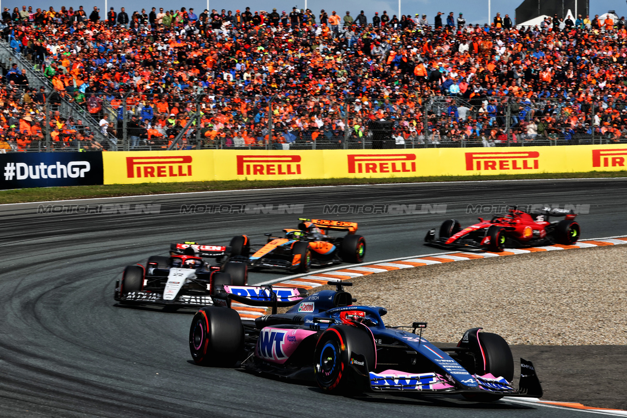 GP OLANDA, Esteban Ocon (FRA) Alpine F1 Team A523.

27.08.2023. Formula 1 World Championship, Rd 14, Dutch Grand Prix, Zandvoort, Netherlands, Gara Day.

- www.xpbimages.com, EMail: requests@xpbimages.com © Copyright: Charniaux / XPB Images