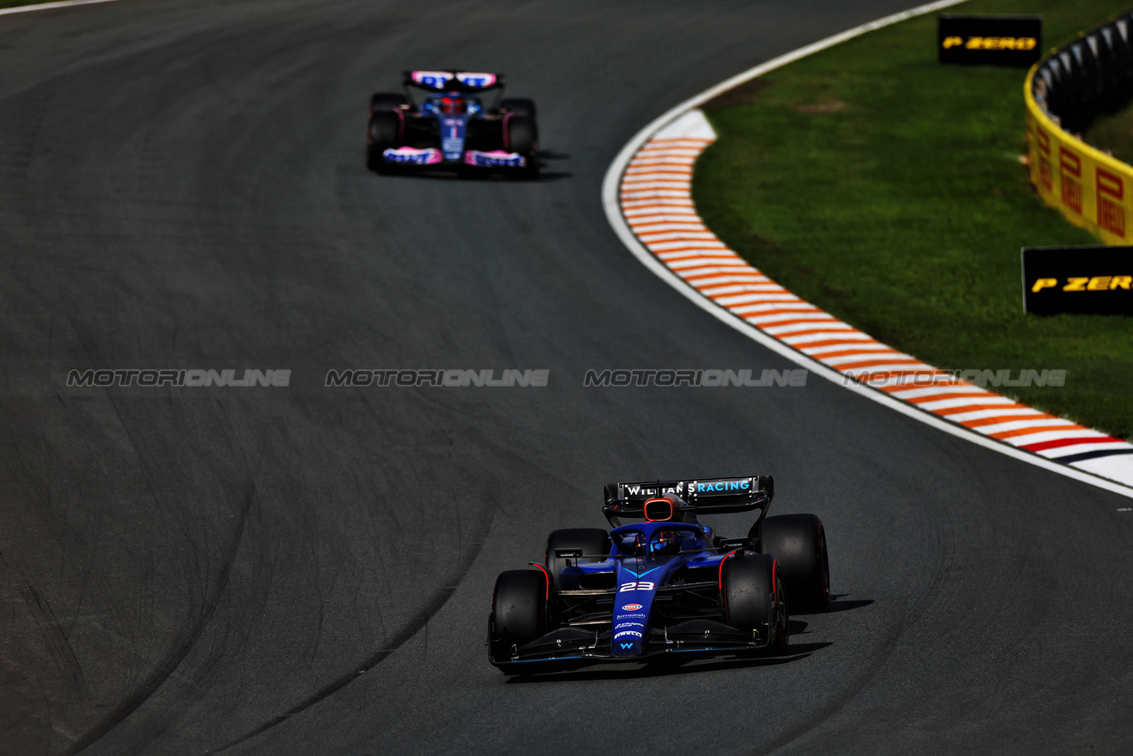 GP OLANDA, Alexander Albon (THA) Williams Racing FW45.

27.08.2023. Formula 1 World Championship, Rd 14, Dutch Grand Prix, Zandvoort, Netherlands, Gara Day.

 - www.xpbimages.com, EMail: requests@xpbimages.com © Copyright: Staley / XPB Images