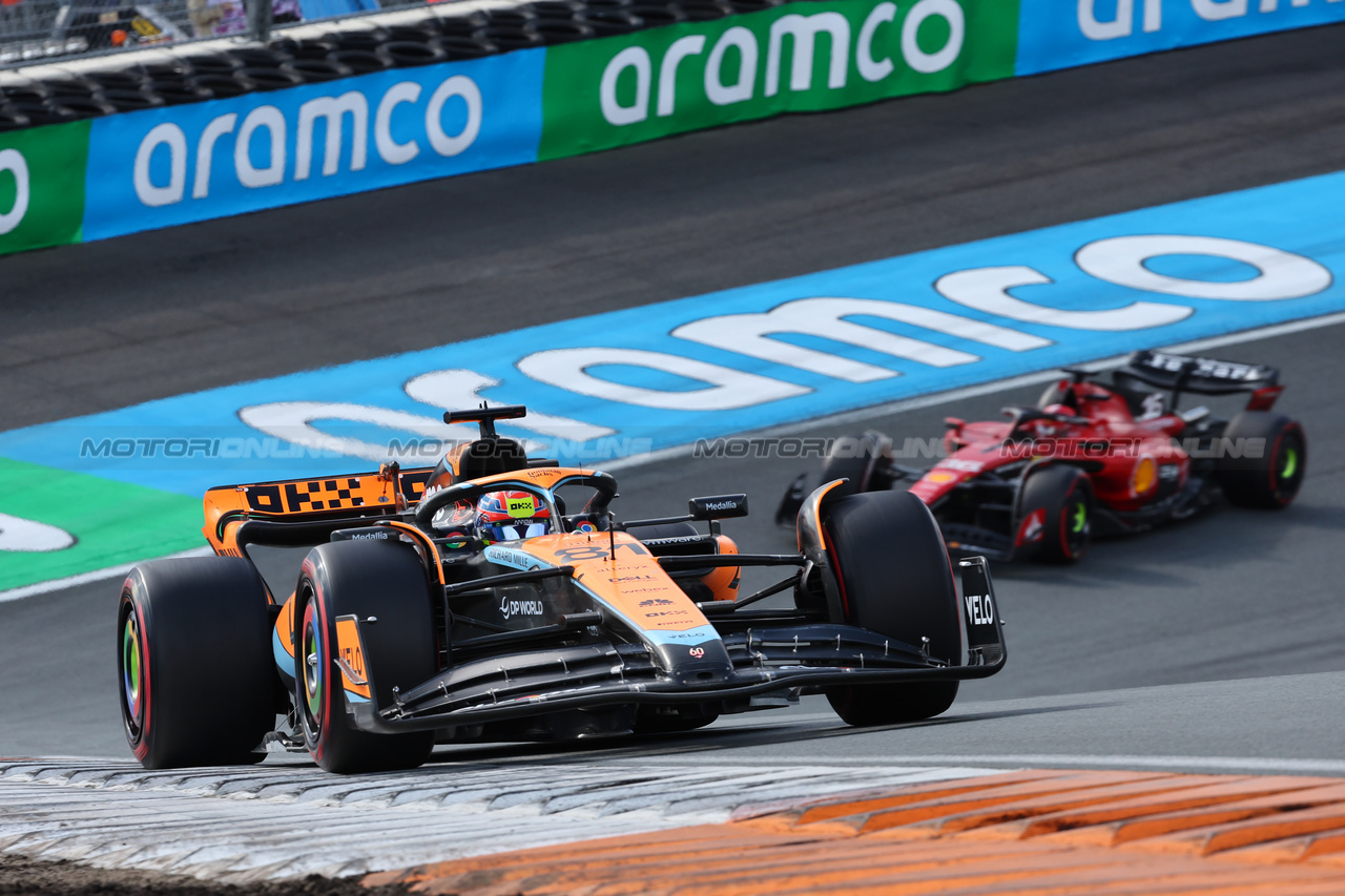 GP OLANDA, Oscar Piastri (AUS) McLaren MCL60.

27.08.2023. Formula 1 World Championship, Rd 14, Dutch Grand Prix, Zandvoort, Netherlands, Gara Day.

- www.xpbimages.com, EMail: requests@xpbimages.com © Copyright: Miltenburg / XPB Images