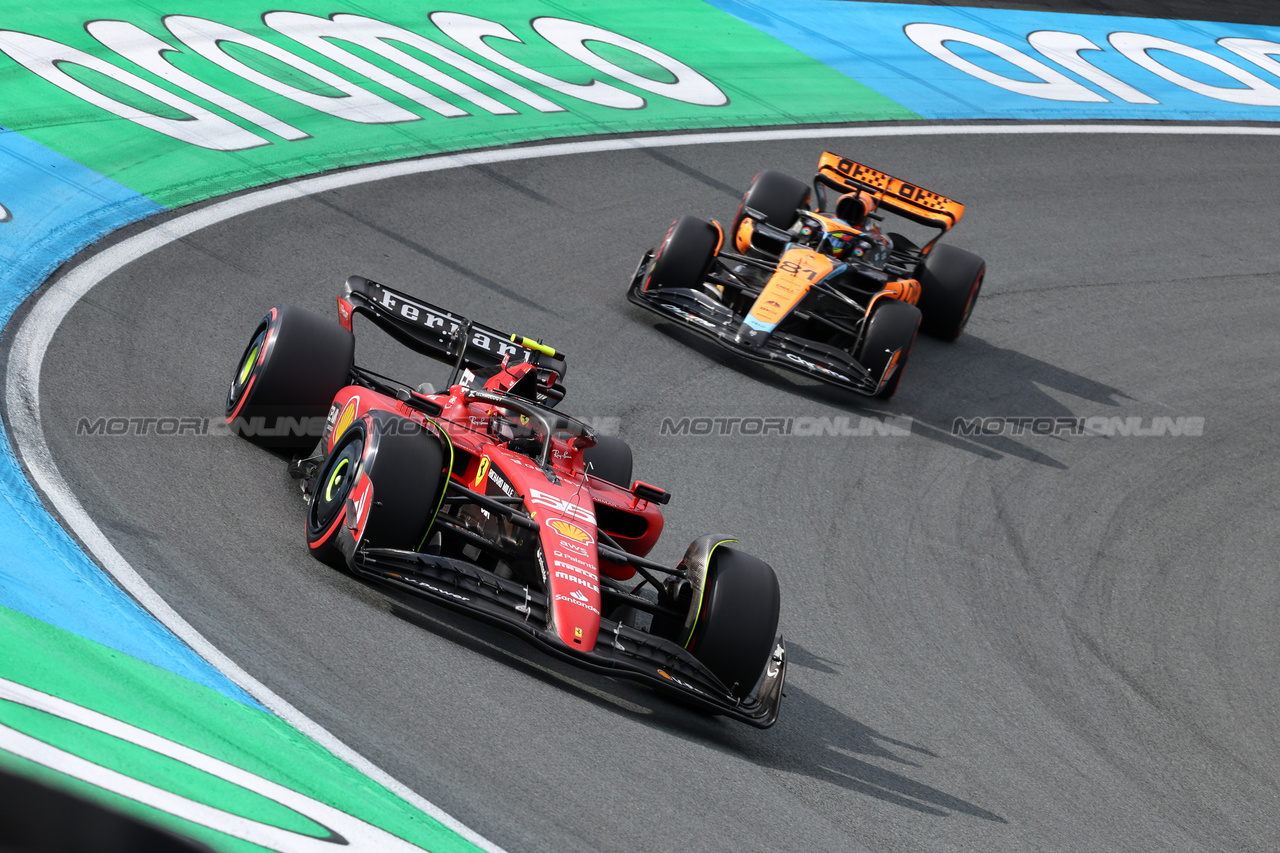 GP OLANDA, Carlos Sainz Jr (ESP) Ferrari SF-23.

27.08.2023. Formula 1 World Championship, Rd 14, Dutch Grand Prix, Zandvoort, Netherlands, Gara Day.

- www.xpbimages.com, EMail: requests@xpbimages.com © Copyright: Miltenburg / XPB Images
