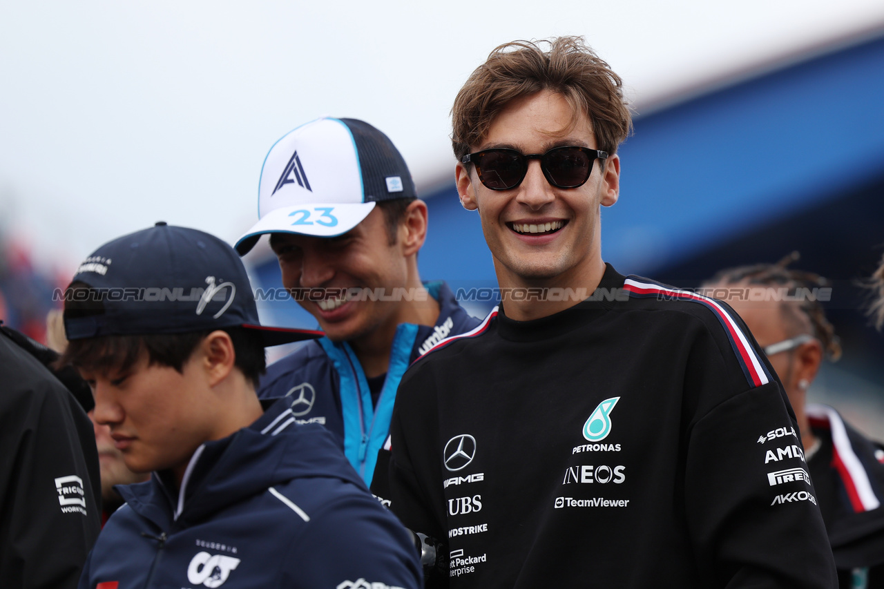 GP OLANDA, George Russell (GBR) Mercedes AMG F1 with Alexander Albon (THA) Williams Racing on the drivers' parade.

27.08.2023. Formula 1 World Championship, Rd 14, Dutch Grand Prix, Zandvoort, Netherlands, Gara Day.

 - www.xpbimages.com, EMail: requests@xpbimages.com © Copyright: Staley / XPB Images