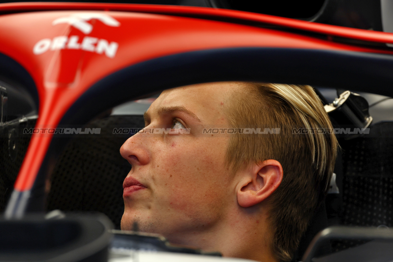 GP OLANDA, Liam Lawson (NZL) AlphaTauri AT04.

27.08.2023. Formula 1 World Championship, Rd 14, Dutch Grand Prix, Zandvoort, Netherlands, Gara Day.

 - www.xpbimages.com, EMail: requests@xpbimages.com © Copyright: Coates / XPB Images
