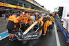 GP OLANDA, Oscar Piastri (AUS) McLaren MCL60 in the pits as the race is stopped.
27.08.2023. Formula 1 World Championship, Rd 14, Dutch Grand Prix, Zandvoort, Netherlands, Gara Day.
- www.xpbimages.com, EMail: requests@xpbimages.com © Copyright: Bearne / XPB Images