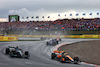 GP OLANDA, Lando Norris (GBR) McLaren MCL60 e George Russell (GBR) Mercedes AMG F1 W14 battle for position.
27.08.2023. Formula 1 World Championship, Rd 14, Dutch Grand Prix, Zandvoort, Netherlands, Gara Day.
- www.xpbimages.com, EMail: requests@xpbimages.com © Copyright: Moy / XPB Images