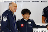 GP OLANDA, (L to R): Dr Helmut Marko (AUT) Red Bull Motorsport Consultant e Yuki Tsunoda (JPN) AlphaTauri.
27.08.2023. Formula 1 World Championship, Rd 14, Dutch Grand Prix, Zandvoort, Netherlands, Gara Day.
 - www.xpbimages.com, EMail: requests@xpbimages.com © Copyright: Coates / XPB Images