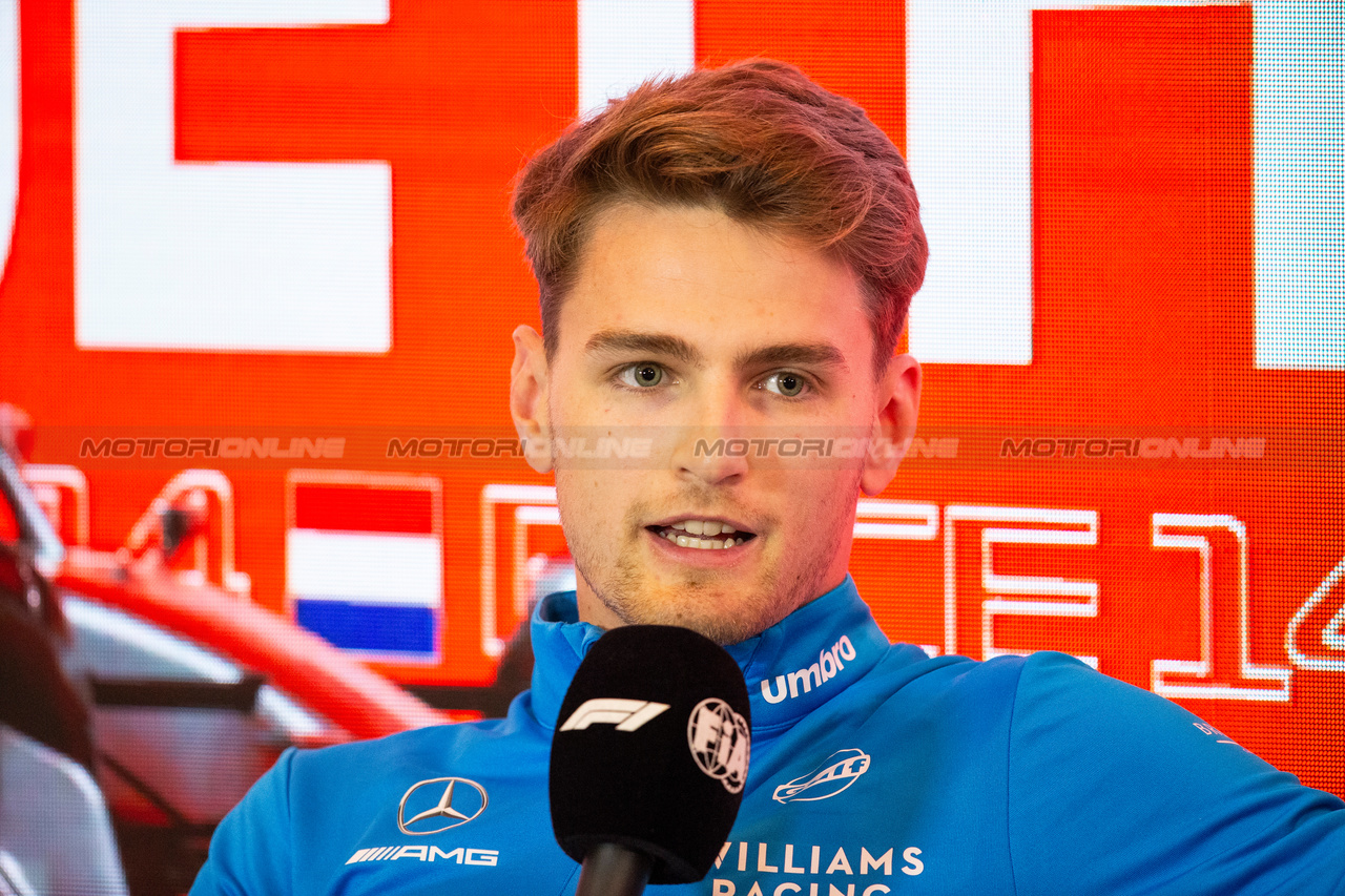 GP OLANDA, Logan Sargeant (USA) Williams Racing in the FIA Press Conference.

24.08.2023. Formula 1 World Championship, Rd 14, Dutch Grand Prix, Zandvoort, Netherlands, Preparation Day.

- www.xpbimages.com, EMail: requests@xpbimages.com © Copyright: XPB Images