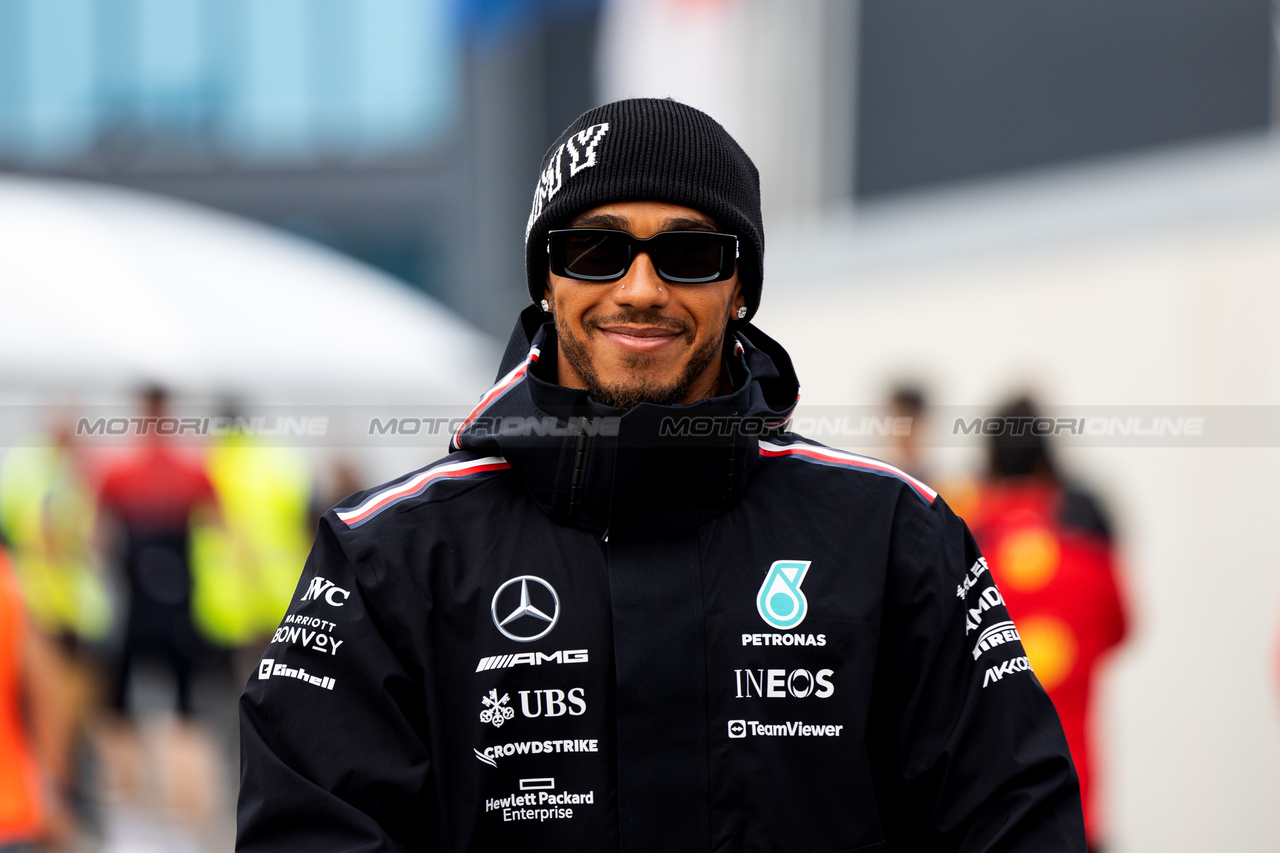 GP OLANDA, Lewis Hamilton (GBR) Mercedes AMG F1.

24.08.2023. Formula 1 World Championship, Rd 14, Dutch Grand Prix, Zandvoort, Netherlands, Preparation Day.

 - www.xpbimages.com, EMail: requests@xpbimages.com © Copyright: Staley / XPB Images