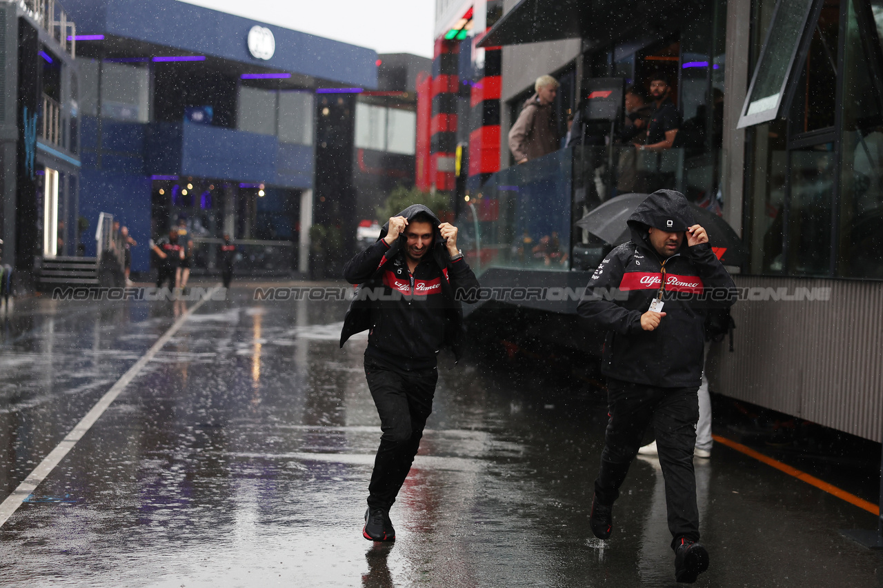 GP OLANDA, Paddock Atmosfera - heavy rain.

24.08.2023. Formula 1 World Championship, Rd 14, Dutch Grand Prix, Zandvoort, Netherlands, Preparation Day.

- www.xpbimages.com, EMail: requests@xpbimages.com © Copyright: Bearne / XPB Images