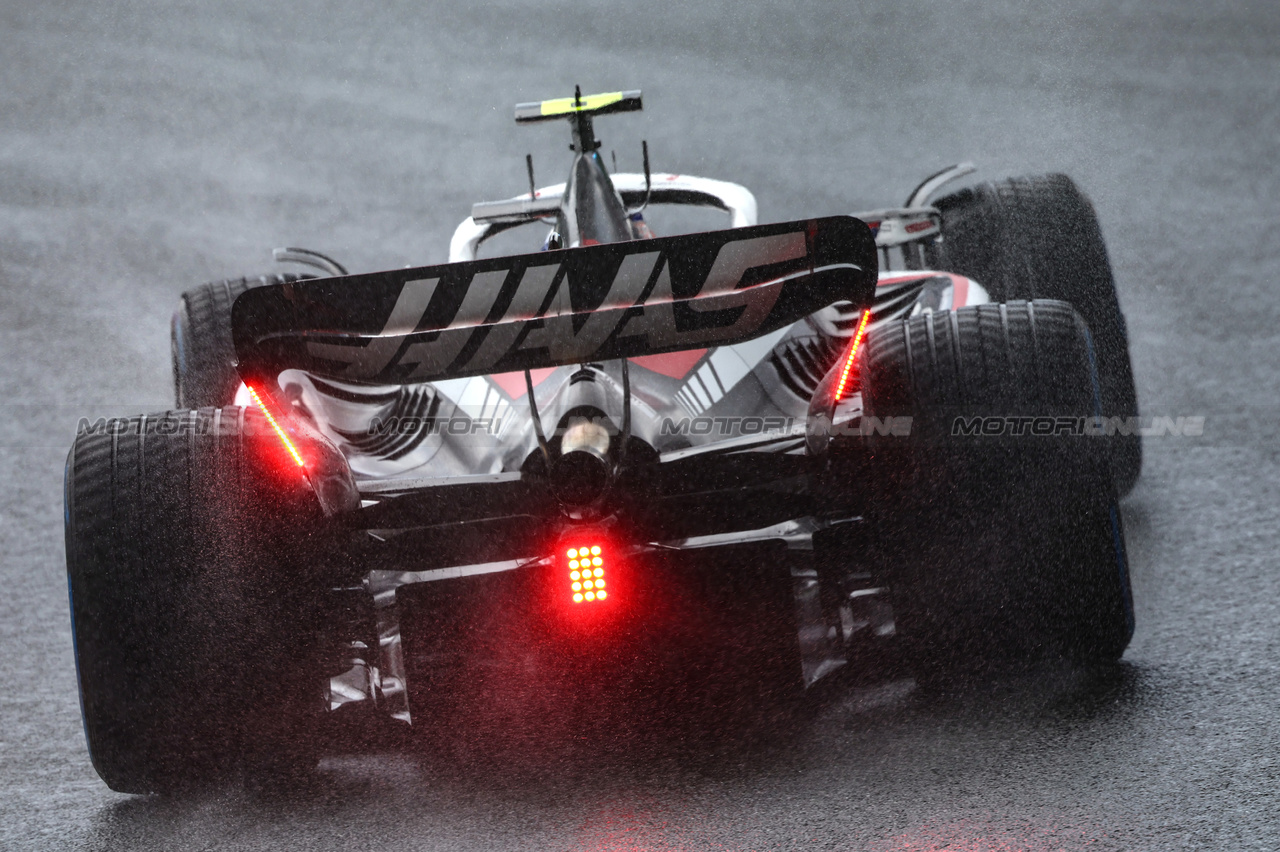 GP OLANDA, Kevin Magnussen (DEN), Haas F1 Team 
26.08.2023. Formula 1 World Championship, Rd 14, Dutch Grand Prix, Zandvoort, Netherlands, Qualifiche Day.
- www.xpbimages.com, EMail: requests@xpbimages.com © Copyright: Charniaux / XPB Images