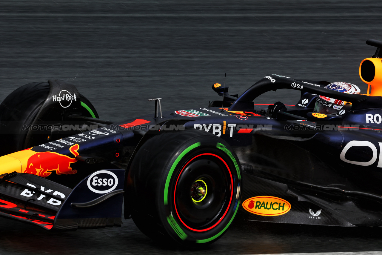 GP OLANDA, Max Verstappen (NLD) Red Bull Racing RB19.

26.08.2023. Formula 1 World Championship, Rd 14, Dutch Grand Prix, Zandvoort, Netherlands, Qualifiche Day.

 - www.xpbimages.com, EMail: requests@xpbimages.com © Copyright: Coates / XPB Images