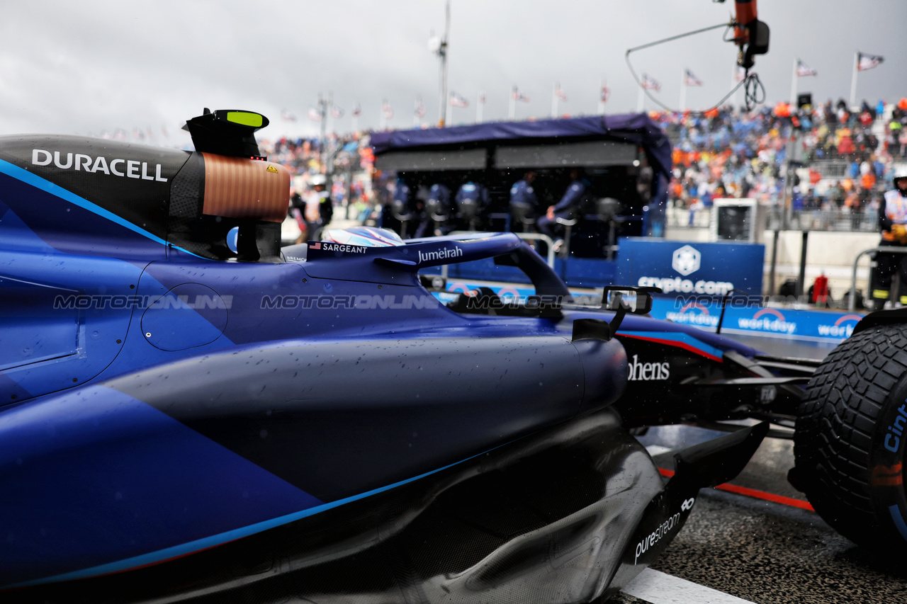 GP OLANDA, Logan Sargeant (USA) Williams Racing FW45 leaves the pits.

26.08.2023. Formula 1 World Championship, Rd 14, Dutch Grand Prix, Zandvoort, Netherlands, Qualifiche Day.

- www.xpbimages.com, EMail: requests@xpbimages.com © Copyright: Bearne / XPB Images