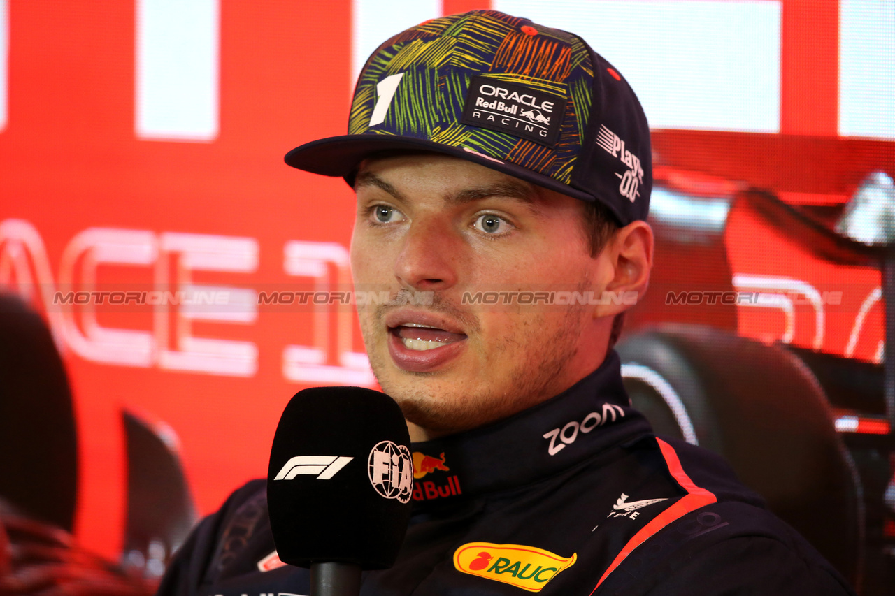 GP OLANDA, Max Verstappen (NLD) Red Bull Racing in the post qualifying FIA Press Conference.

26.08.2023. Formula 1 World Championship, Rd 14, Dutch Grand Prix, Zandvoort, Netherlands, Qualifiche Day.

- www.xpbimages.com, EMail: requests@xpbimages.com © Copyright: XPB Images