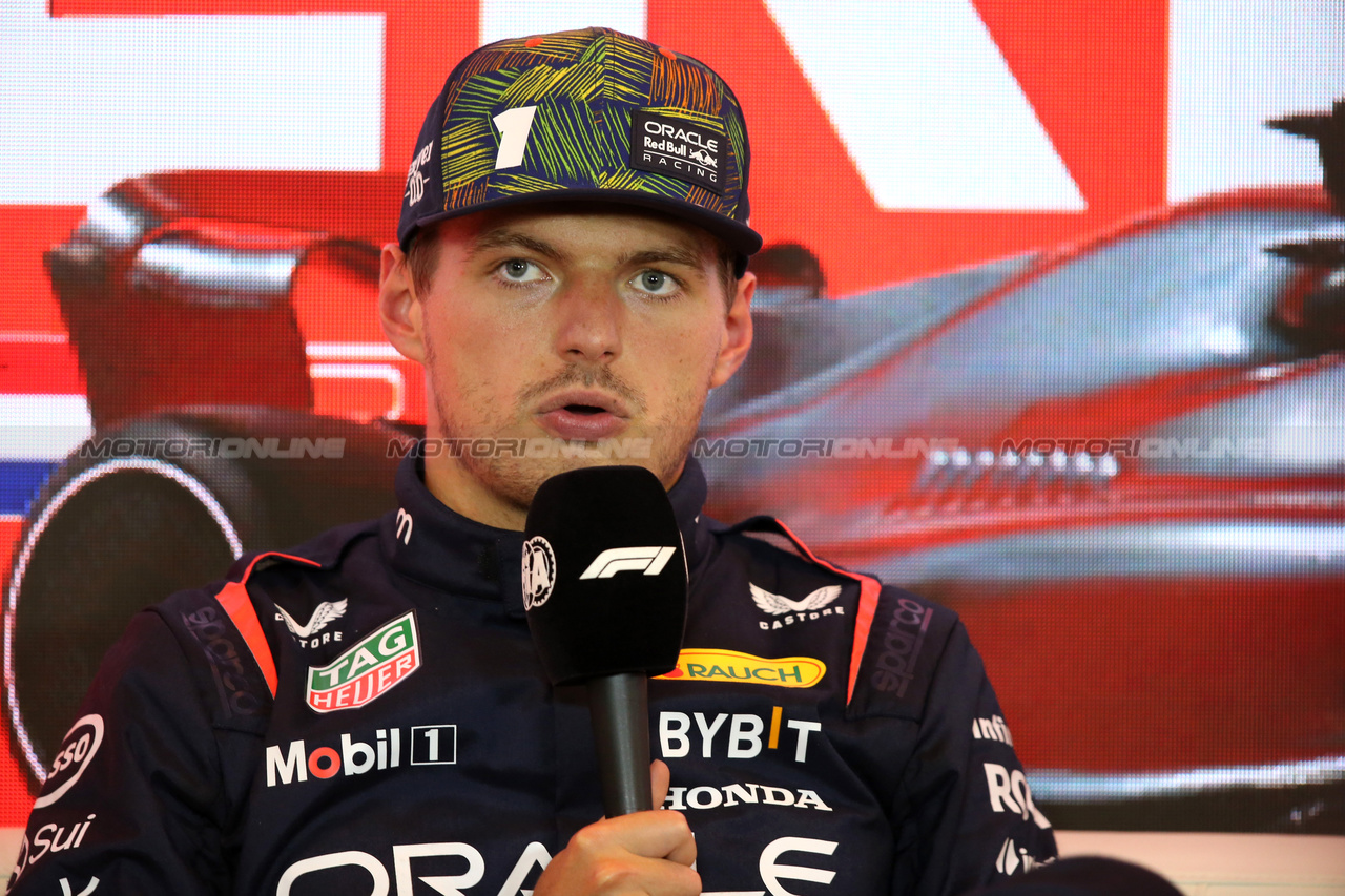GP OLANDA, Max Verstappen (NLD) Red Bull Racing in the post qualifying FIA Press Conference.

26.08.2023. Formula 1 World Championship, Rd 14, Dutch Grand Prix, Zandvoort, Netherlands, Qualifiche Day.

- www.xpbimages.com, EMail: requests@xpbimages.com © Copyright: XPB Images