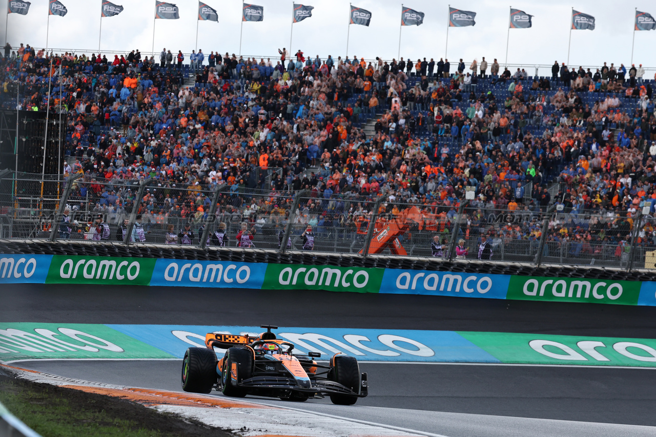 GP OLANDA, Oscar Piastri (AUS) McLaren MCL60.

26.08.2023. Formula 1 World Championship, Rd 14, Dutch Grand Prix, Zandvoort, Netherlands, Qualifiche Day.

- www.xpbimages.com, EMail: requests@xpbimages.com © Copyright: Moy / XPB Images
