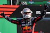 GP OLANDA, Max Verstappen (NLD) Red Bull Racing celebrates his pole position in qualifying parc ferme.
26.08.2023. Formula 1 World Championship, Rd 14, Dutch Grand Prix, Zandvoort, Netherlands, Qualifiche Day.
 - www.xpbimages.com, EMail: requests@xpbimages.com © Copyright: Staley / XPB Images