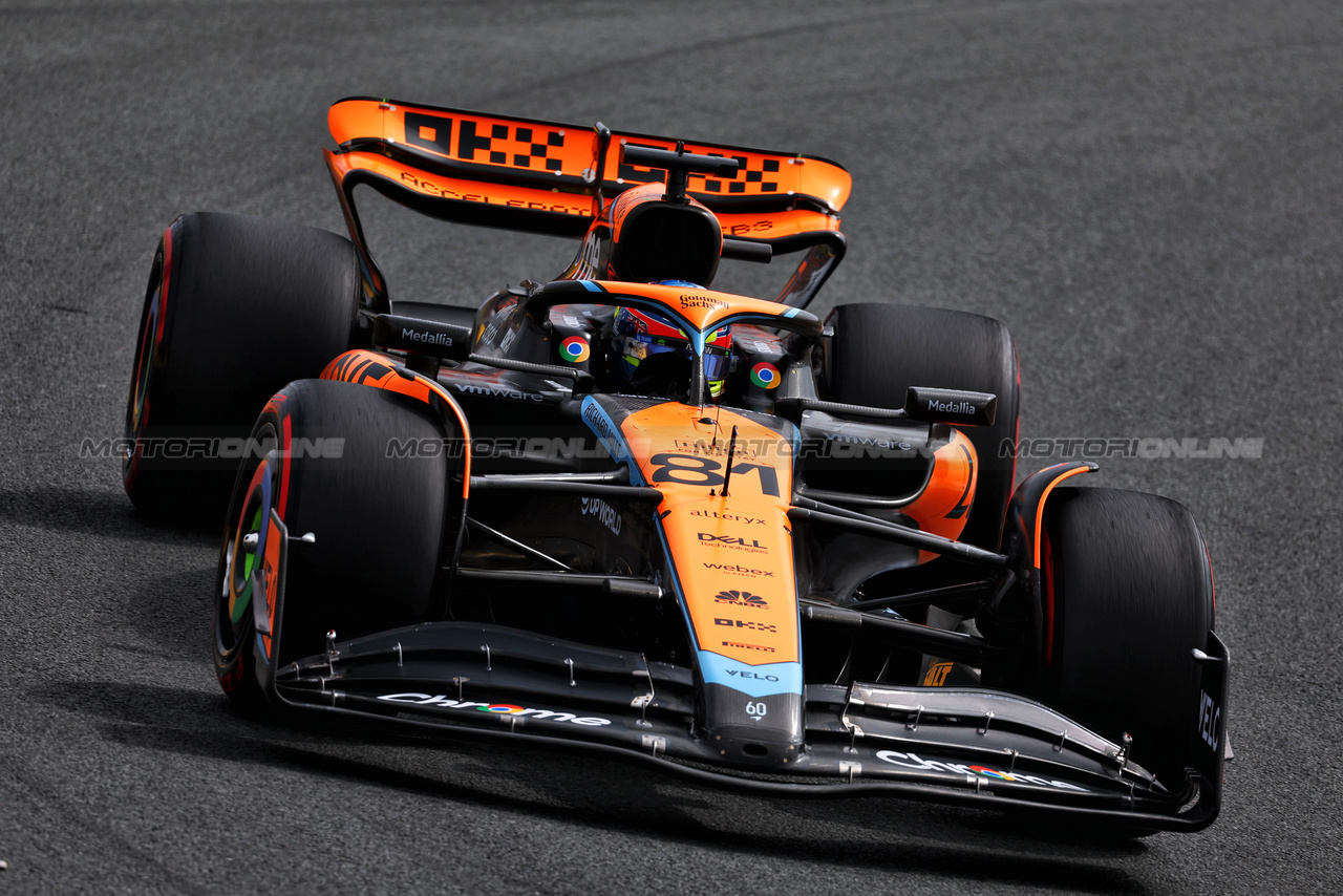 GP OLANDA, Oscar Piastri (AUS) McLaren MCL60.

25.08.2023. Formula 1 World Championship, Rd 14, Dutch Grand Prix, Zandvoort, Netherlands, Practice Day.

 - www.xpbimages.com, EMail: requests@xpbimages.com © Copyright: Coates / XPB Images