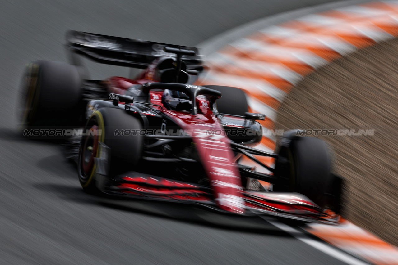 GP OLANDA, Valtteri Bottas (FIN) Alfa Romeo F1 Team C43.

25.08.2023. Formula 1 World Championship, Rd 14, Dutch Grand Prix, Zandvoort, Netherlands, Practice Day.

 - www.xpbimages.com, EMail: requests@xpbimages.com © Copyright: Coates / XPB Images