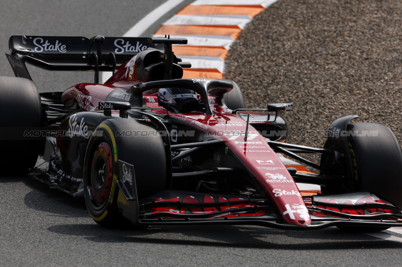 GP OLANDA, Valtteri Bottas (FIN) Alfa Romeo F1 Team C43.

25.08.2023. Formula 1 World Championship, Rd 14, Dutch Grand Prix, Zandvoort, Netherlands, Practice Day.

 - www.xpbimages.com, EMail: requests@xpbimages.com © Copyright: Staley / XPB Images
