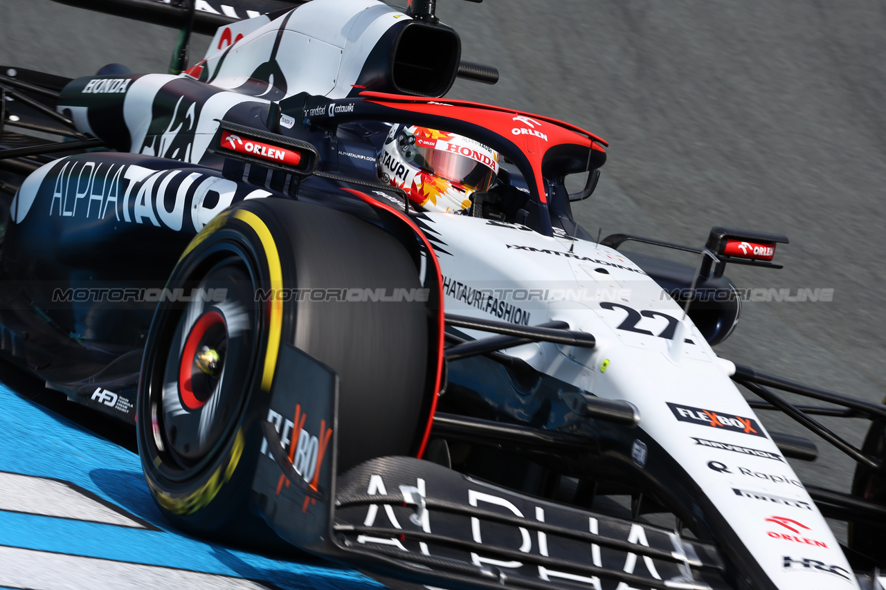 GP OLANDA, Yuki Tsunoda (JPN) AlphaTauri AT04.

25.08.2023. Formula 1 World Championship, Rd 14, Dutch Grand Prix, Zandvoort, Netherlands, Practice Day.

- www.xpbimages.com, EMail: requests@xpbimages.com © Copyright: Miltenburg / XPB Images