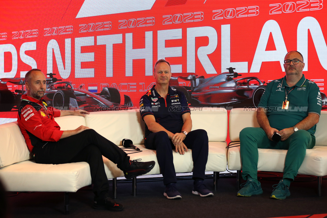 GP OLANDA, (L to R): Enrico Cardile (ITA) Ferrari Head of the Chassis Area; Paul Monaghan (GBR) Red Bull Racing Chief Engineer; e Tom McCullough (GBR) Aston Martin F1 Team Performance Director, in the FIA Press Conference.

25.08.2023. Formula 1 World Championship, Rd 14, Dutch Grand Prix, Zandvoort, Netherlands, Practice Day.

- www.xpbimages.com, EMail: requests@xpbimages.com © Copyright: XPB Images