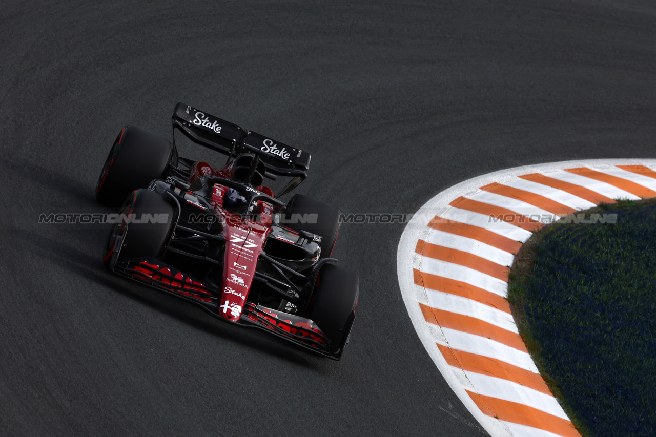 GP OLANDA, Valtteri Bottas (FIN) Alfa Romeo F1 Team C43.

25.08.2023. Formula 1 World Championship, Rd 14, Dutch Grand Prix, Zandvoort, Netherlands, Practice Day.

 - www.xpbimages.com, EMail: requests@xpbimages.com © Copyright: Coates / XPB Images