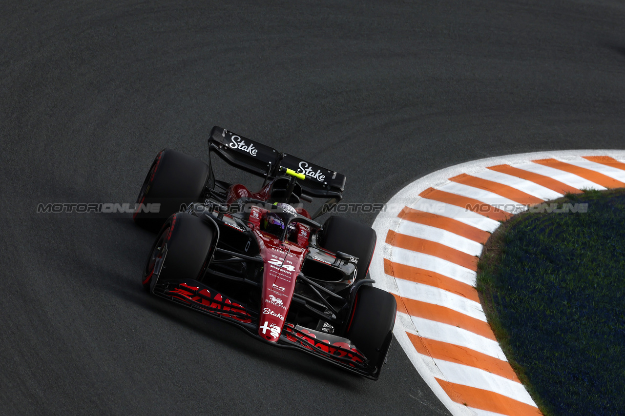 GP OLANDA, Zhou Guanyu (CHN) Alfa Romeo F1 Team C43.

25.08.2023. Formula 1 World Championship, Rd 14, Dutch Grand Prix, Zandvoort, Netherlands, Practice Day.

 - www.xpbimages.com, EMail: requests@xpbimages.com © Copyright: Coates / XPB Images
