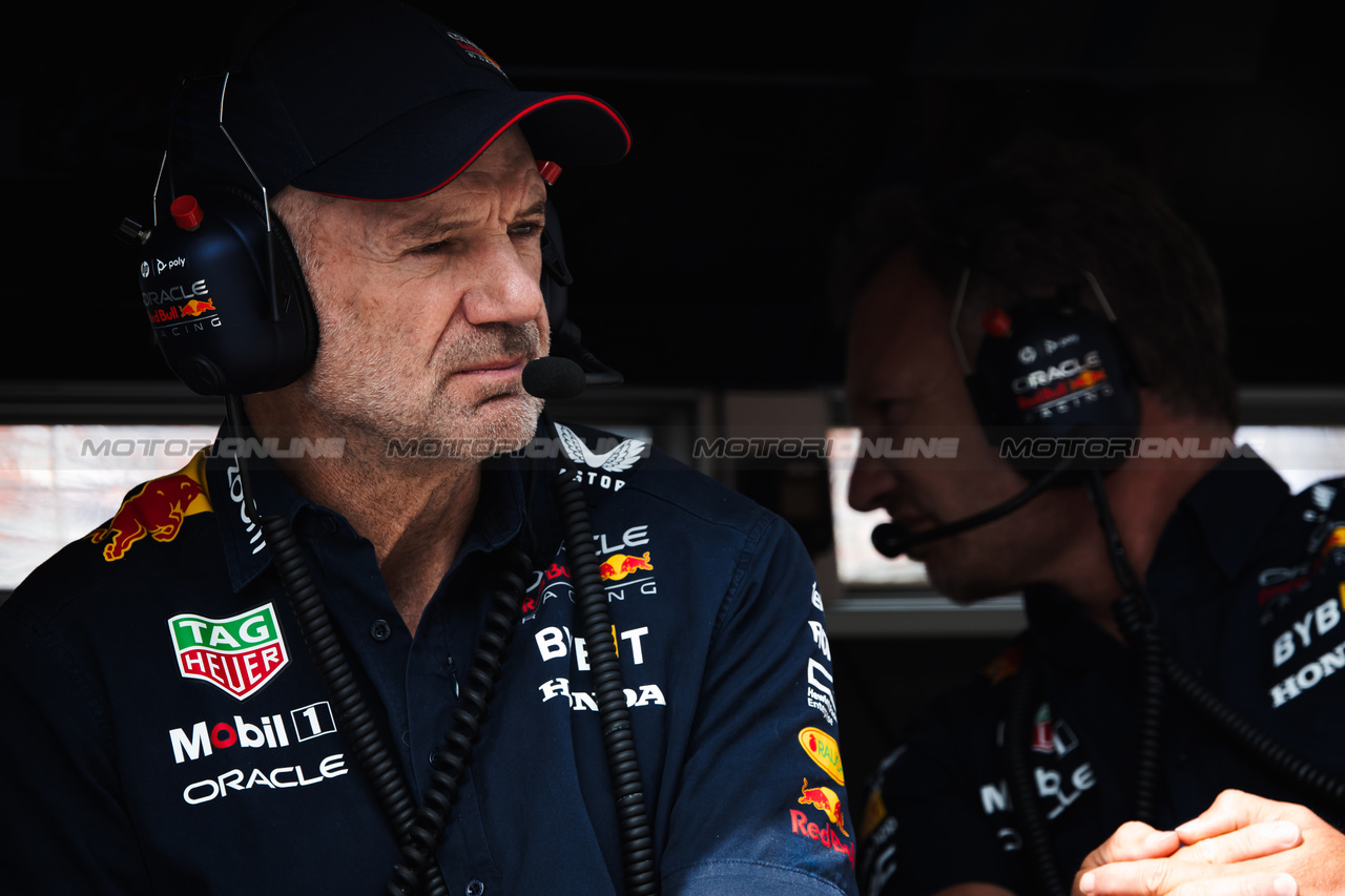 GP OLANDA, Adrian Newey (GBR) Red Bull Racing Chief Technical Officer.

25.08.2023. Formula 1 World Championship, Rd 14, Dutch Grand Prix, Zandvoort, Netherlands, Practice Day.

- www.xpbimages.com, EMail: requests@xpbimages.com © Copyright: Bearne / XPB Images
