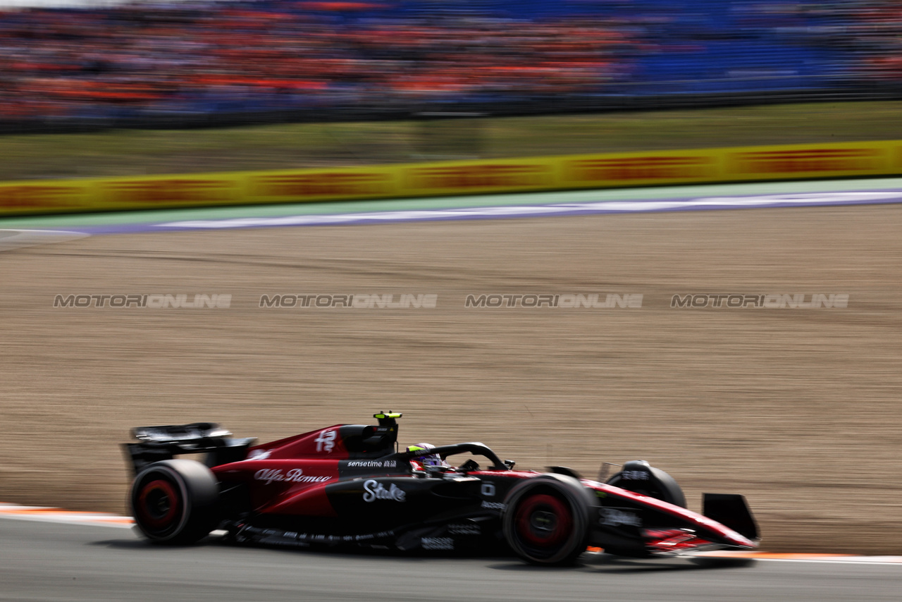 GP OLANDA, Zhou Guanyu (CHN) Alfa Romeo F1 Team C43.

25.08.2023. Formula 1 World Championship, Rd 14, Dutch Grand Prix, Zandvoort, Netherlands, Practice Day.

 - www.xpbimages.com, EMail: requests@xpbimages.com © Copyright: Staley / XPB Images