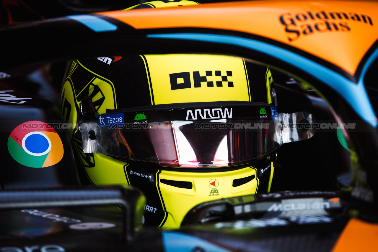 GP OLANDA, Lando Norris (GBR) McLaren MCL60.

25.08.2023. Formula 1 World Championship, Rd 14, Dutch Grand Prix, Zandvoort, Netherlands, Practice Day.

- www.xpbimages.com, EMail: requests@xpbimages.com © Copyright: Bearne / XPB Images