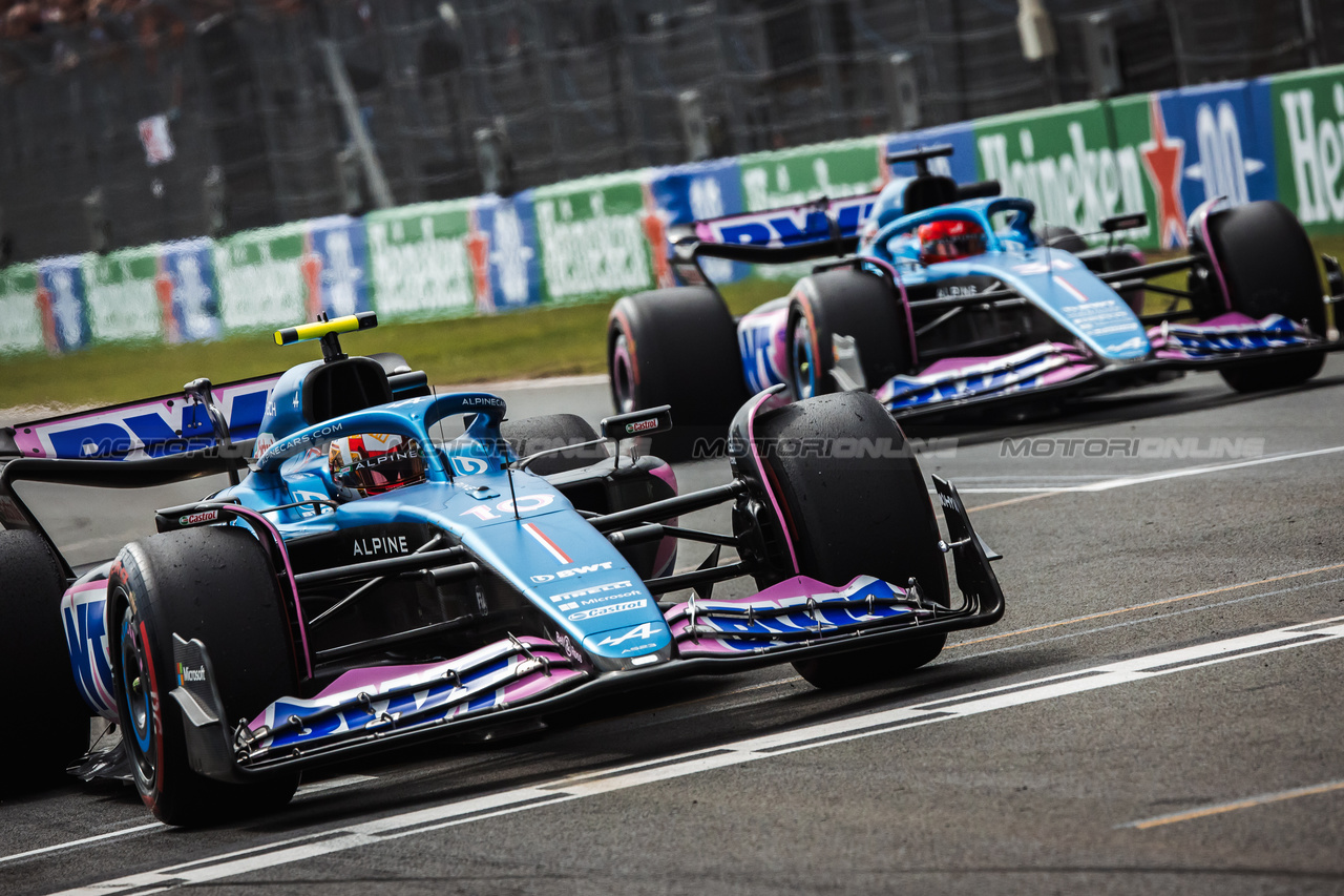 GP OLANDA, Pierre Gasly (FRA) Alpine F1 Team A523 e Esteban Ocon (FRA) Alpine F1 Team A523.

25.08.2023. Formula 1 World Championship, Rd 14, Dutch Grand Prix, Zandvoort, Netherlands, Practice Day.

- www.xpbimages.com, EMail: requests@xpbimages.com © Copyright: Bearne / XPB Images