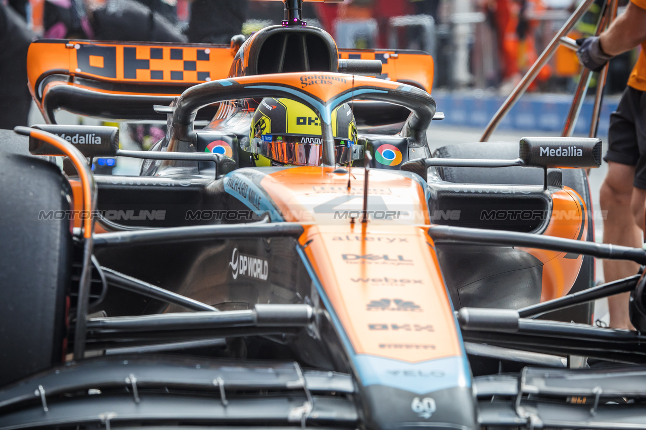 GP OLANDA, Lando Norris (GBR) McLaren MCL60.

25.08.2023. Formula 1 World Championship, Rd 14, Dutch Grand Prix, Zandvoort, Netherlands, Practice Day.

- www.xpbimages.com, EMail: requests@xpbimages.com © Copyright: Bearne / XPB Images