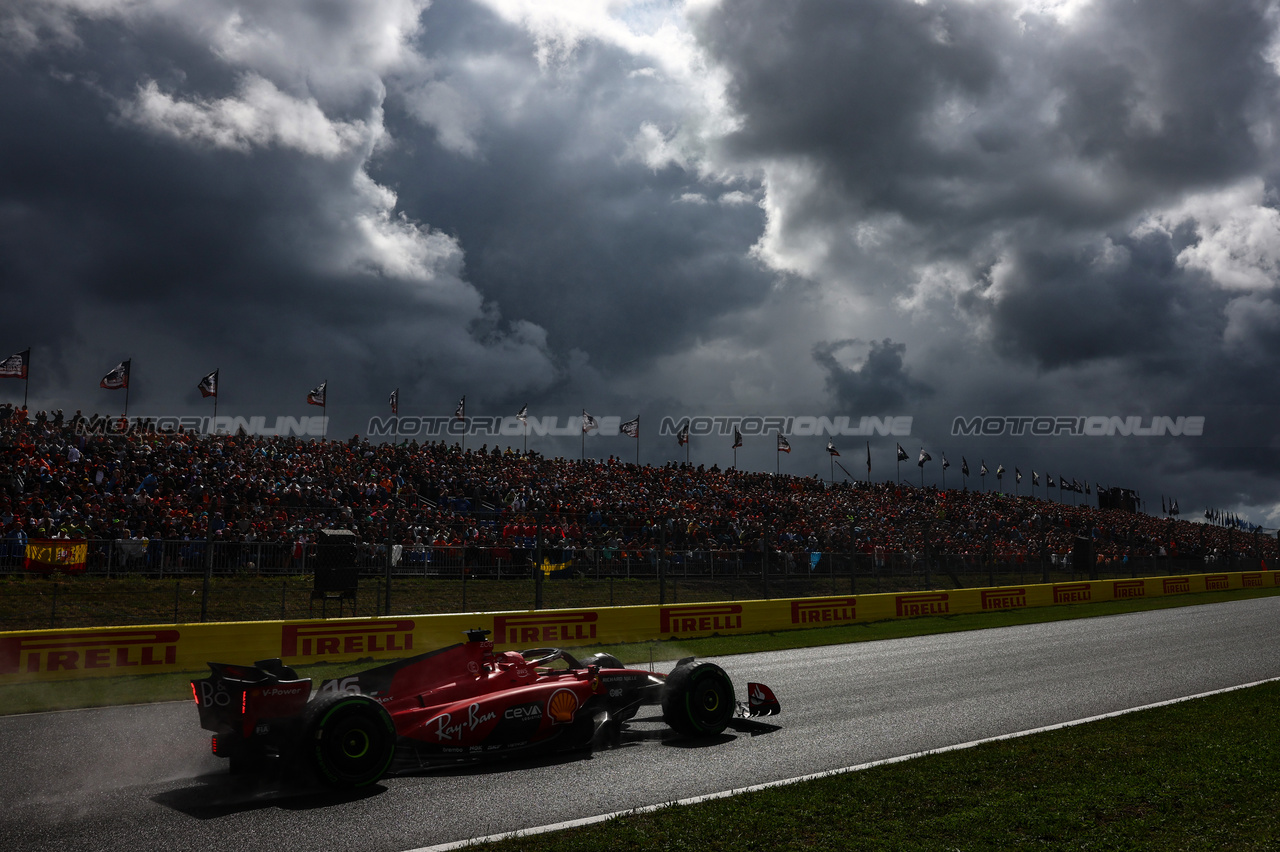 GP OLANDA, Charles Leclerc (FRA), Ferrari 
25.08.2023. Formula 1 World Championship, Rd 14, Dutch Grand Prix, Zandvoort, Netherlands, Practice Day.
- www.xpbimages.com, EMail: requests@xpbimages.com © Copyright: Charniaux / XPB Images