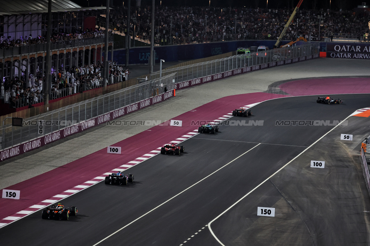 GP QATAR, Lando Norris (GBR) McLaren MCL60.

08.10.2023. Formula 1 World Championship, Rd 18, Qatar Grand Prix, Doha, Qatar, Gara Day.

- www.xpbimages.com, EMail: requests@xpbimages.com © Copyright: Moy / XPB Images