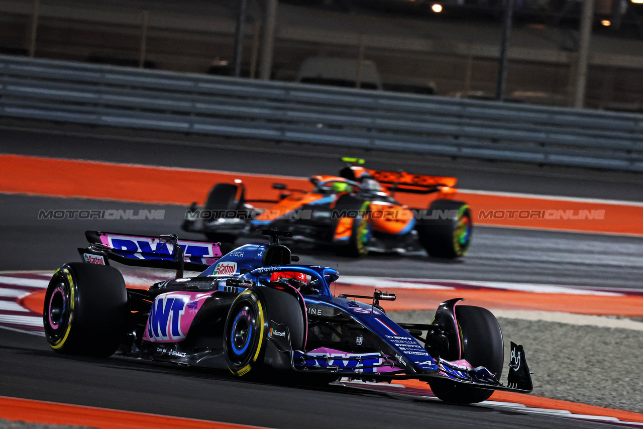 GP QATAR, Esteban Ocon (FRA) Alpine F1 Team A523.

08.10.2023. Formula 1 World Championship, Rd 18, Qatar Grand Prix, Doha, Qatar, Gara Day.

- www.xpbimages.com, EMail: requests@xpbimages.com © Copyright: Charniaux / XPB Images