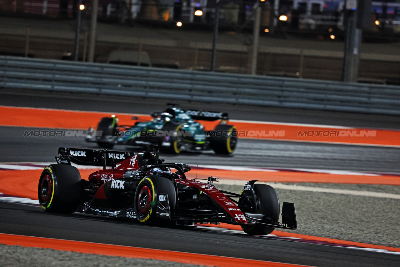 GP QATAR, Valtteri Bottas (FIN) Alfa Romeo F1 Team C43.

08.10.2023. Formula 1 World Championship, Rd 18, Qatar Grand Prix, Doha, Qatar, Gara Day.

- www.xpbimages.com, EMail: requests@xpbimages.com © Copyright: Charniaux / XPB Images