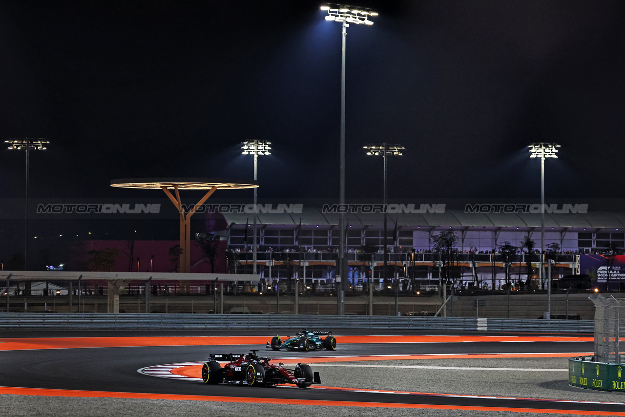 GP QATAR, Valtteri Bottas (FIN) Alfa Romeo F1 Team C43.

08.10.2023. Formula 1 World Championship, Rd 18, Qatar Grand Prix, Doha, Qatar, Gara Day.

- www.xpbimages.com, EMail: requests@xpbimages.com © Copyright: Charniaux / XPB Images