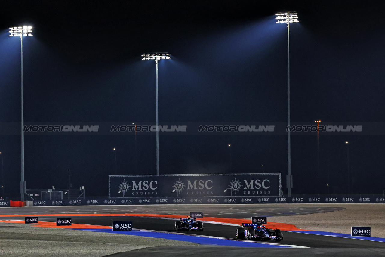 GP QATAR, Esteban Ocon (FRA) Alpine F1 Team A523.

08.10.2023. Formula 1 World Championship, Rd 18, Qatar Grand Prix, Doha, Qatar, Gara Day.

- www.xpbimages.com, EMail: requests@xpbimages.com © Copyright: Charniaux / XPB Images