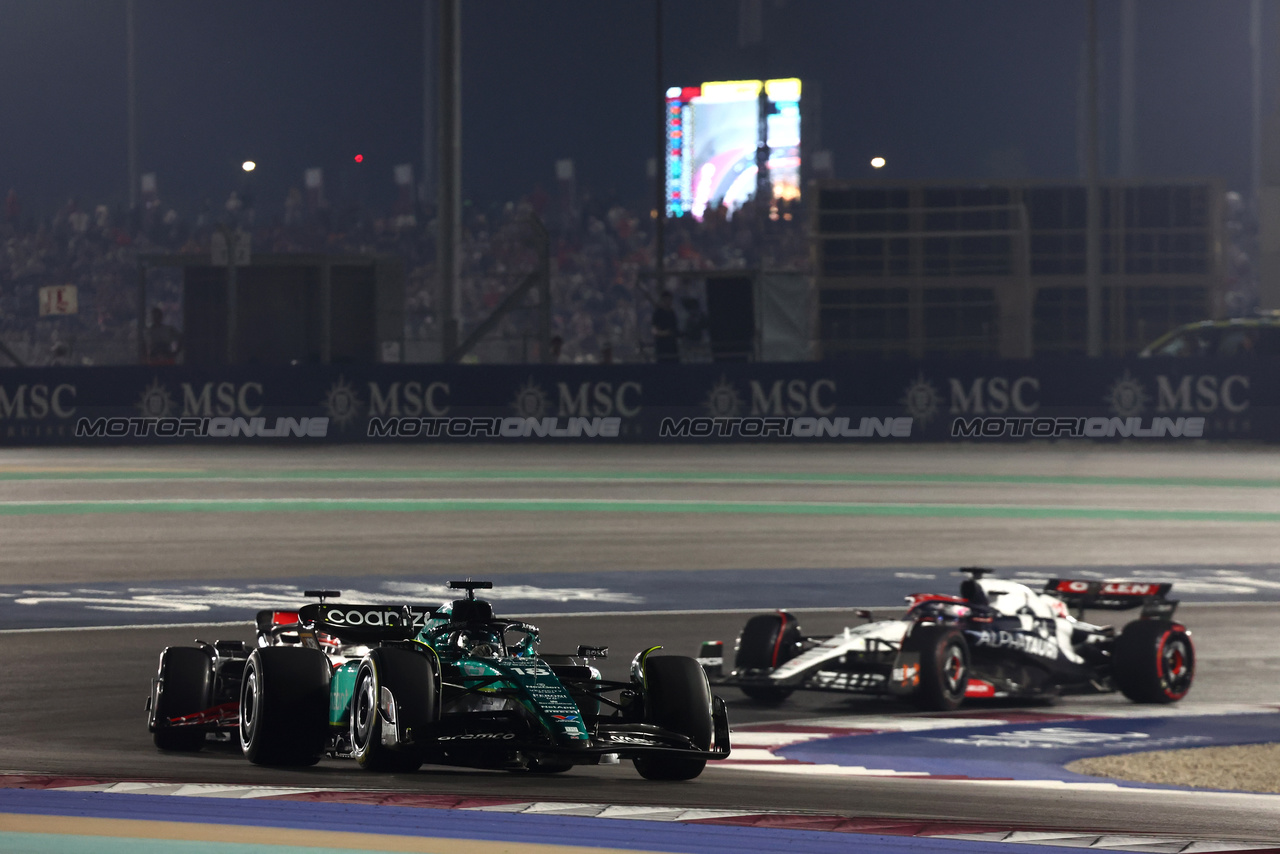 GP QATAR, Lance Stroll (CDN) Aston Martin F1 Team AMR23.

08.10.2023. Formula 1 World Championship, Rd 18, Qatar Grand Prix, Doha, Qatar, Gara Day.

- www.xpbimages.com, EMail: requests@xpbimages.com © Copyright: Batchelor / XPB Images